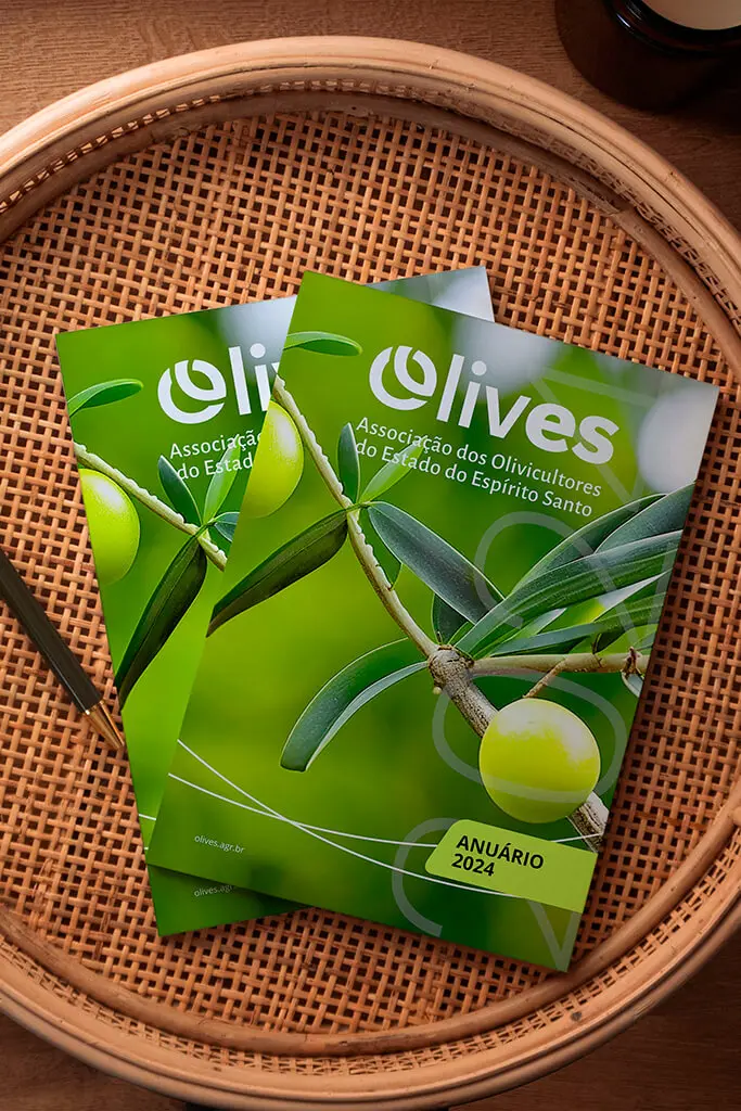 Capa do Anuário da OLIVES Associação dos Olivicultores do Estado do Espírito Santo
